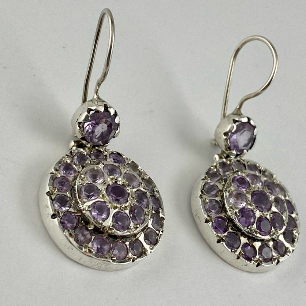 Vintage Amethyst and Silver Medallion Drop Earrings - Picture 3 of 8